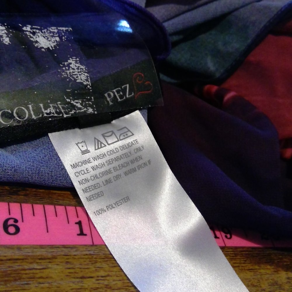 Colleen Lopez Sarong View 6